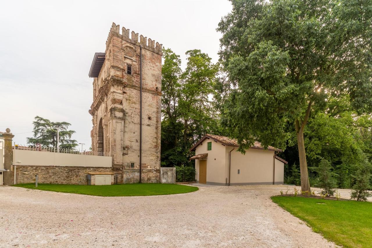 Al Torrione Collecchio Exterior foto